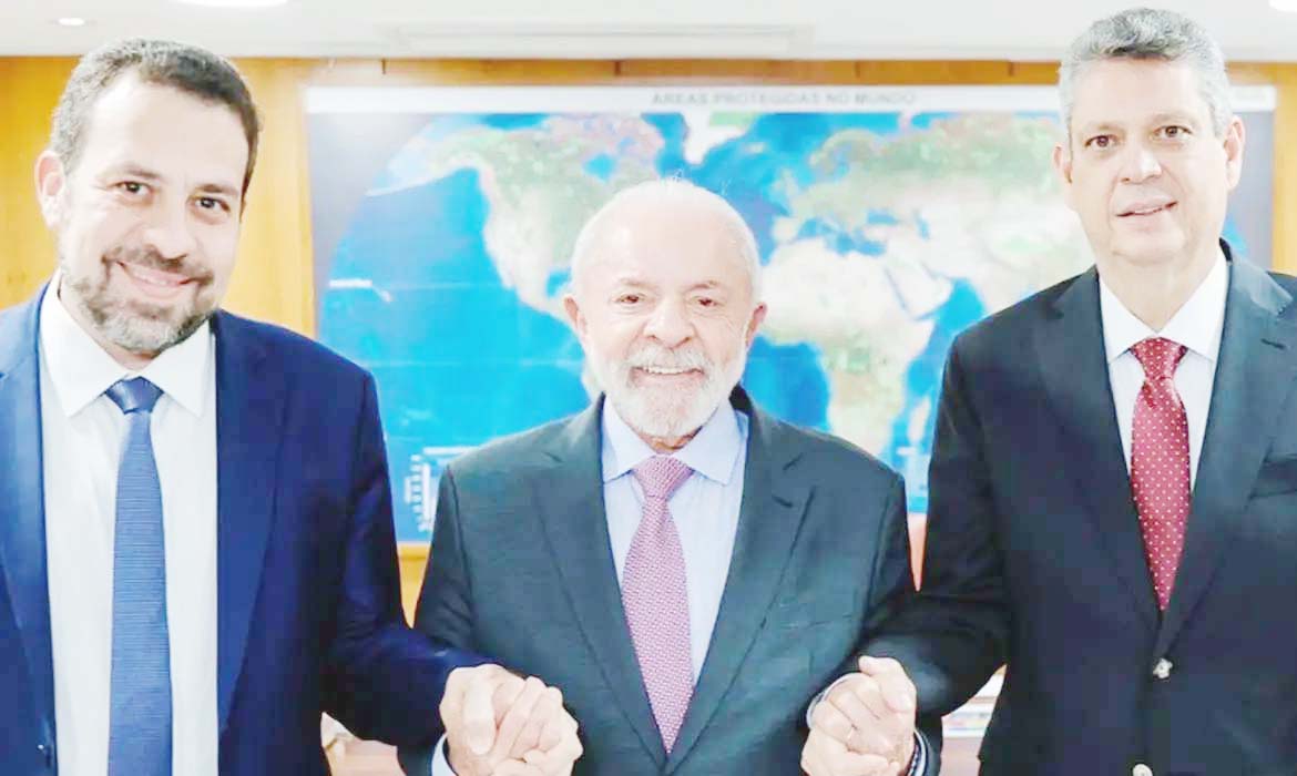 Lula sanciona lei do ‘vicaricídio’